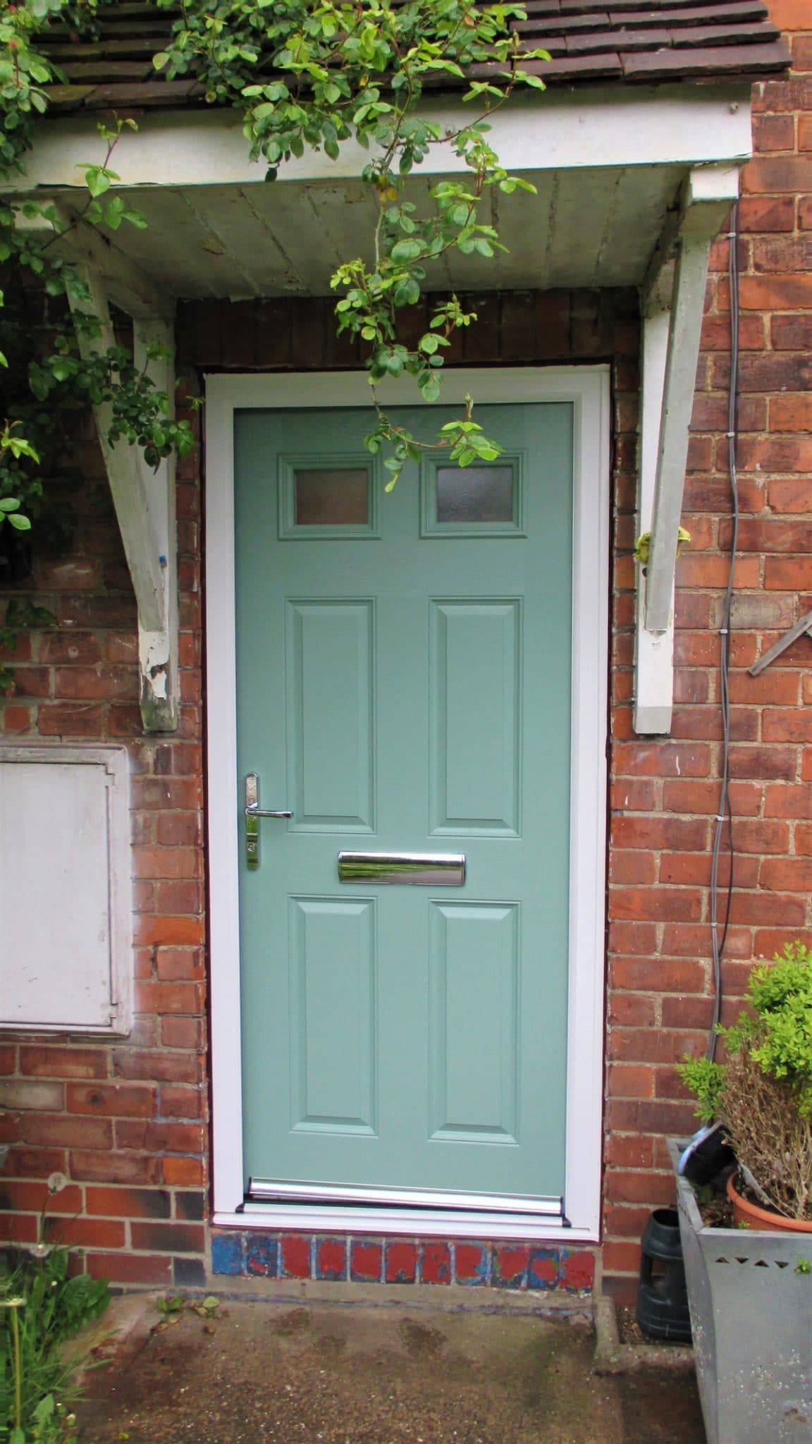 New front door fitted in East Gateshead