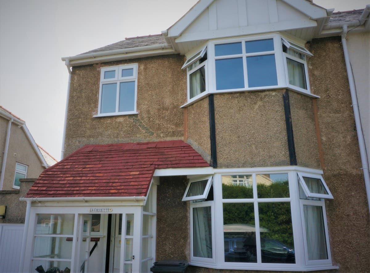 Double glazed windows in West Kilbride / Cille Bhrìghde