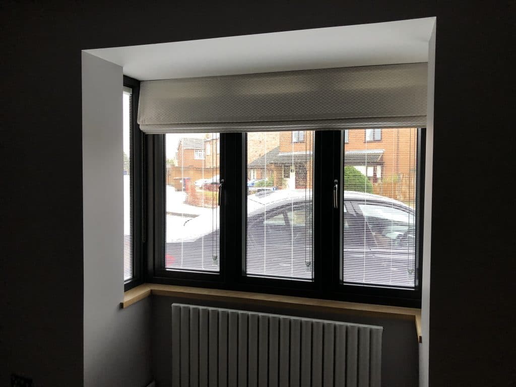 Bay window with blind